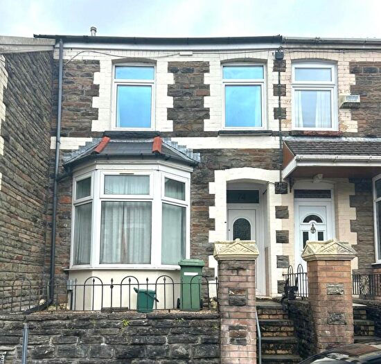 3 Bedroom Terraced House To Rent In King Street, Pontypridd, South Glamorgan, Rhondda Cynon Taff, CF37