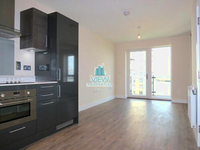 1 Bedroom Flat To Rent In Pegasus Way, Gillingham, ME7