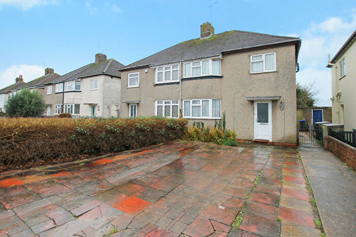 3 Bedroom Semi-Detached House To Rent In Tower Road, Sompting, Lancing, BN15