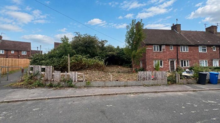3 Bedroom End Of Terrace House For Sale In St. Johns Place, Staveley, Chesterfield, Derbyshire, S43