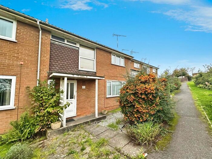 3 Bedroom Terraced House To Rent In Thorntons Way, Stockingford, Nuneaton, CV10