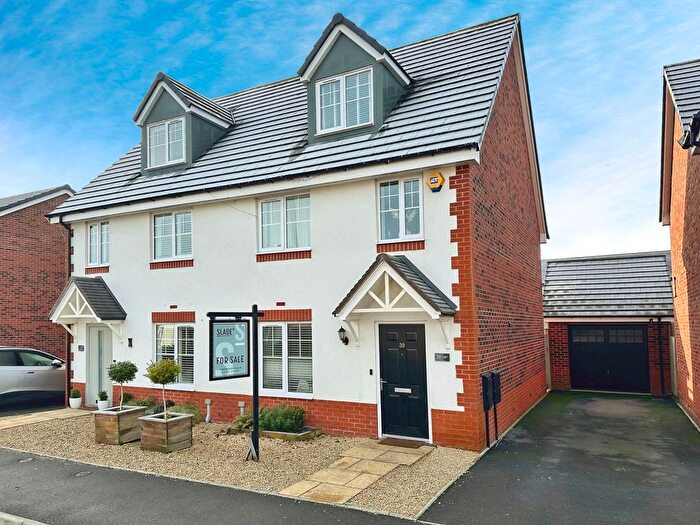 3 Bedroom Town House For Sale In Farran Drive, Codsall, Wolverhampton, WV8