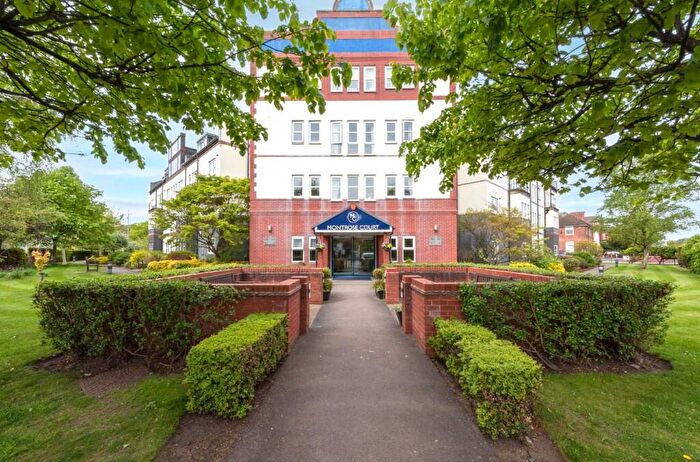2 Bedroom Flat For Sale In Montrose Court, A Market Street, Hoylake, Wirral, CH47