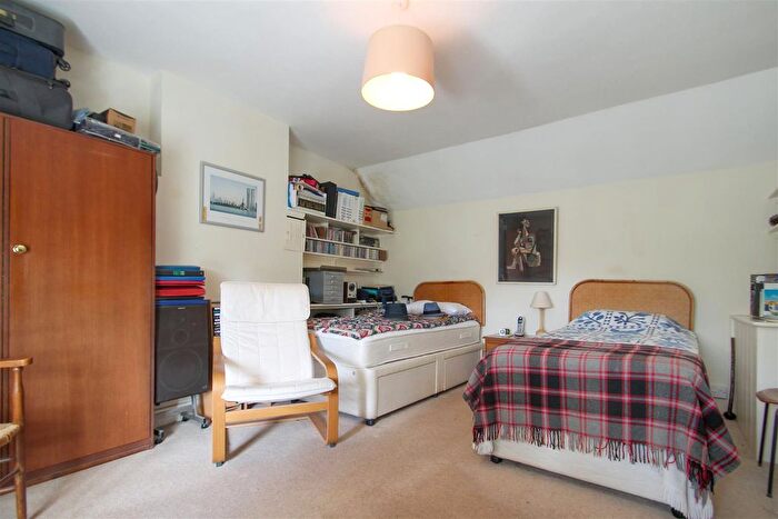 2 Bedroom Cottage For Sale In Lowick Lane, Aldwincle, NN14