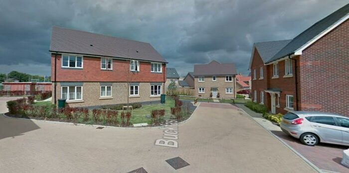 1 Bedroom Flat To Rent In Buckfast Close, Daventry, Northamptonshire, NN11