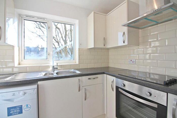 1 Bedroom Flat To Rent In Copthorne Mews, Hayes, UB3