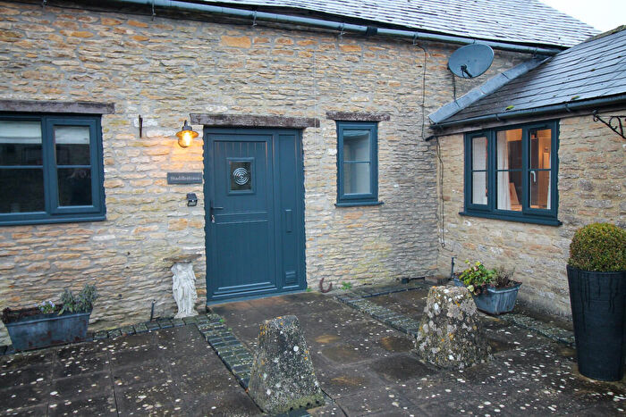 2 Bedroom Barn Conversion To Rent In Newlands Farm, Grittleton, SN14