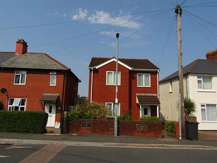 3 Bedroom House To Rent In Bowhay Lane, Exeter, EX4