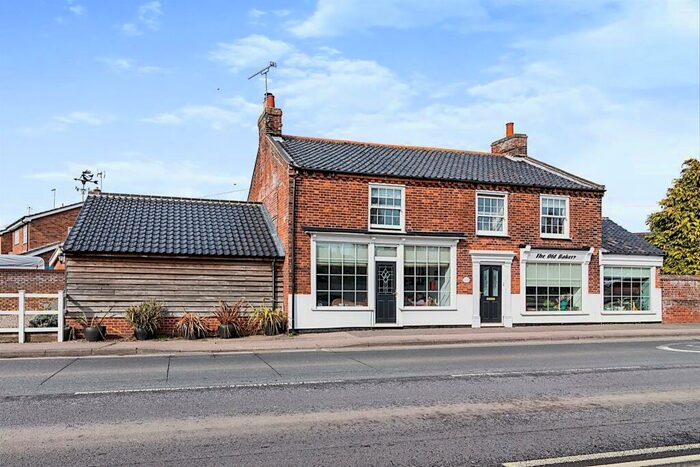 3 Bedroom Detached House For Sale In London Road, Wrentham, Beccles, NR34