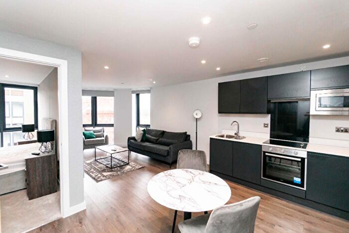 1 Bedroom Apartment To Rent In The Summit Parliament Street, Liverpool, Merseyside, L8