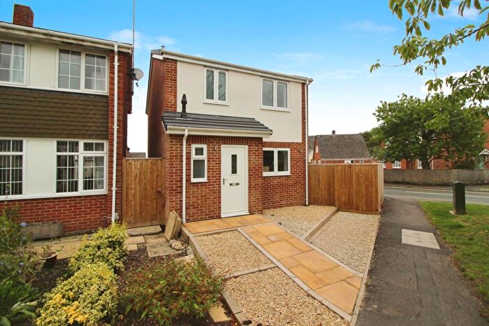 3 Bedroom Detached House To Rent In High Street, Cricklade, SN6