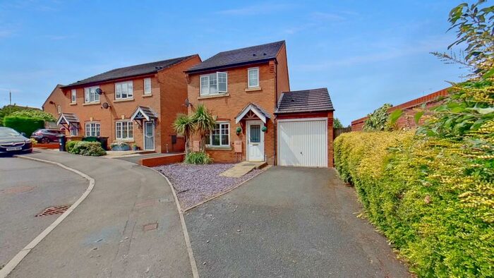 3 Bedroom Detached House To Rent In Knowles View, Swadlincote, Derbyshire, DE11