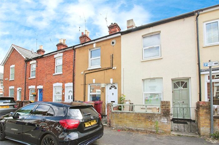 2 Bedroom Terraced House To Rent In Little Street, Reading, Berkshire, RG1