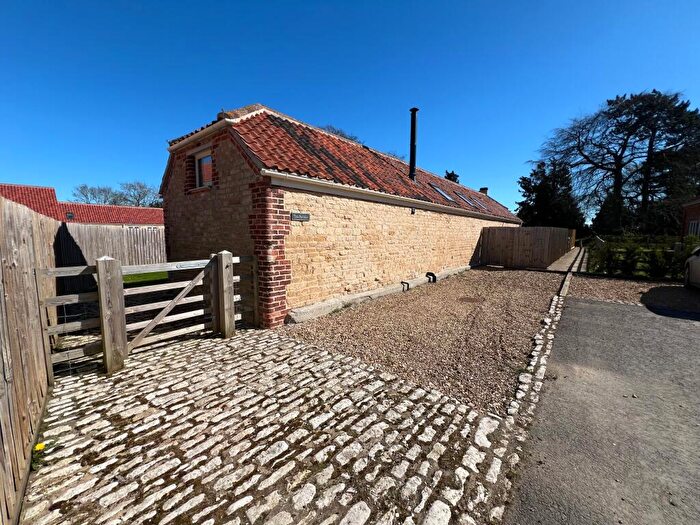 2 Bedroom Barn Conversion To Rent In Welby Warren, Welby, NG32