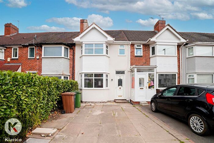3 Bedroom Terraced House For Sale In Gospel Lane, Birmingham, B27