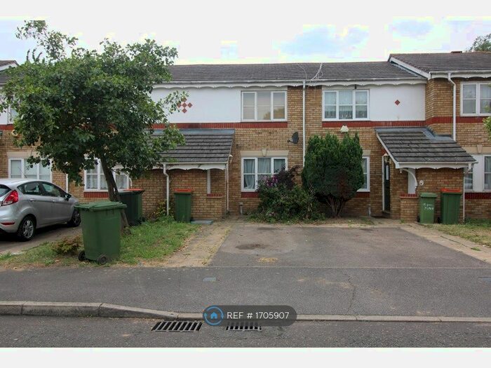 2 Bedroom Terraced House To Rent In Quakers Place, London, E7