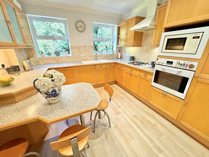 3 Bedroom Flat For Sale In Wilderton Road West, Branksome Park, Poole, BH13
