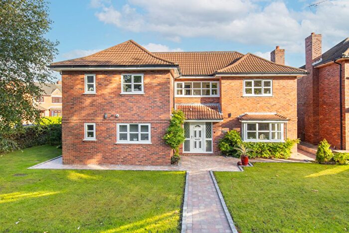 4 Bedroom Detached House For Sale In Castle Walk, Penwortham, PR1