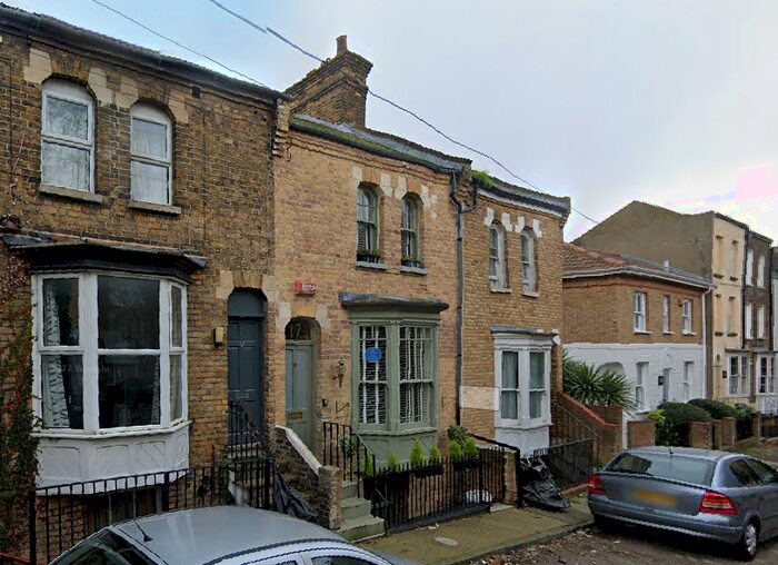 1 Bedroom Flat To Rent In Hibernia Street, Ramsgate, CT11