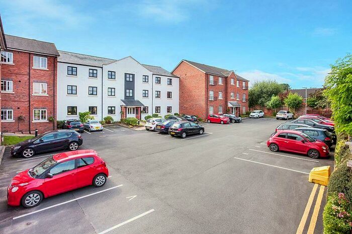 2 Bedroom Apartment To Rent In Canal Road, Congleton, CW12