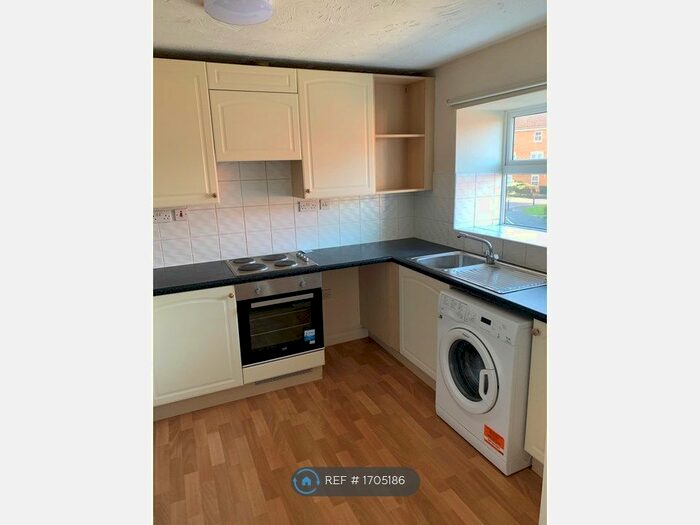 2 Bedroom Flat To Rent In Bradgate Heights, Leicester, LE3