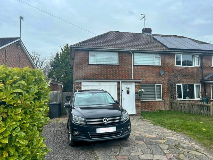 3 Bedroom Semi-Detached House To Rent In Copthorne, RH10