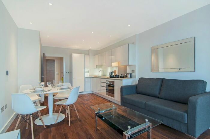1 Bedroom Flat To Rent In Bellville House, Greenwich, SE10