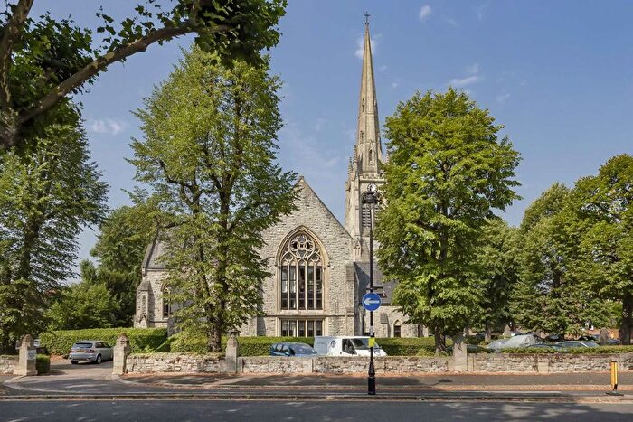 1 Bedroom Flat To Rent In The Avenue, London, W13