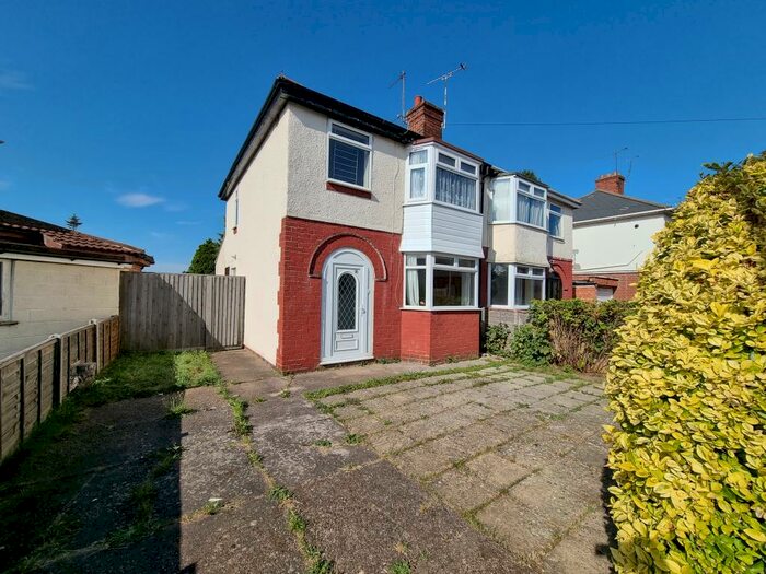 3 Bedroom Semi-Detached House To Rent In Swadling Street, Leamington Spa, CV31