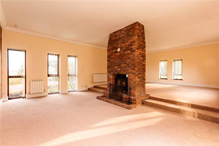 5 Bedroom Detached House To Rent In Beechwood Park, Markyate, St. Albans, AL3