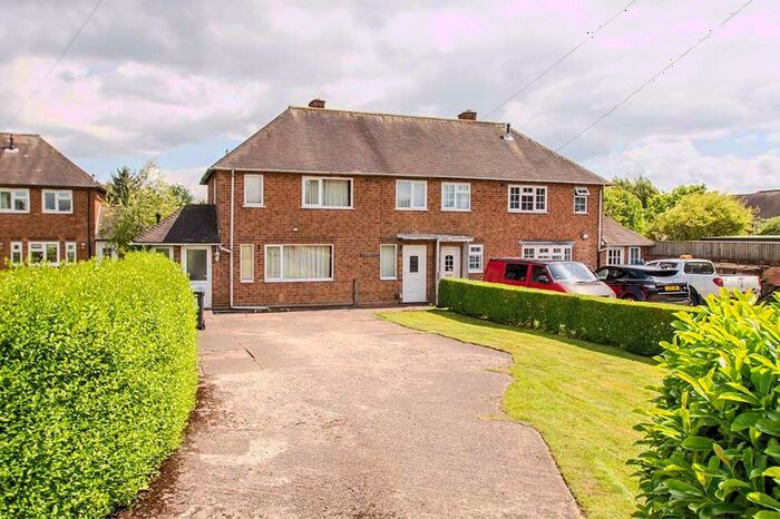 3 Bedroom Semi-Detached House To Rent In Chase Road, Burntwood, WS7