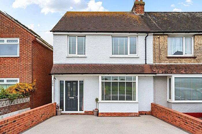 3 Bedroom End Terrace House For Sale In Brighton Road, Shoreham By Sea, West Sussex, BN43