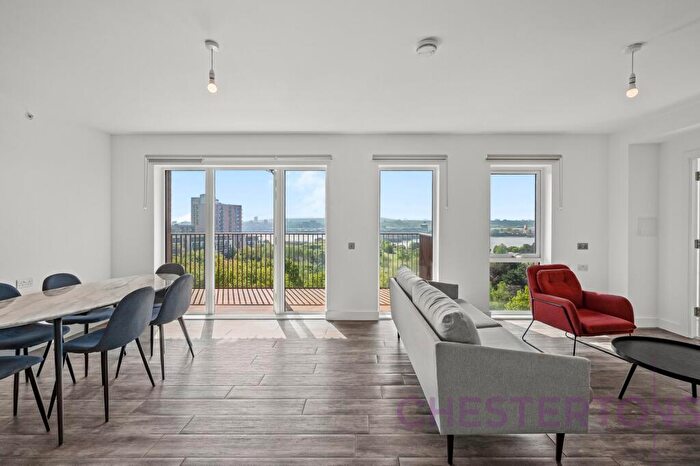 3 Bedroom Flat To Rent In Adlay Apartments, Millet Place, E16