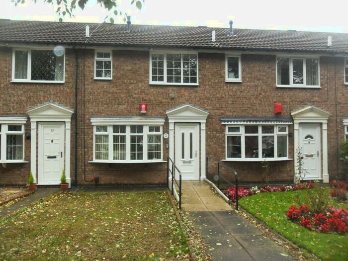 2 Bedroom Town House To Rent In Westacre, Bucknall, ST1
