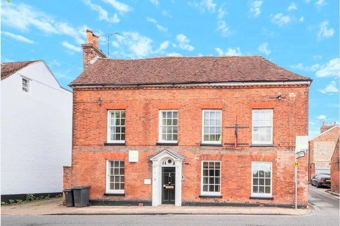 1 Bedroom Flat To Rent In Hyde Street, Winchester, SO23