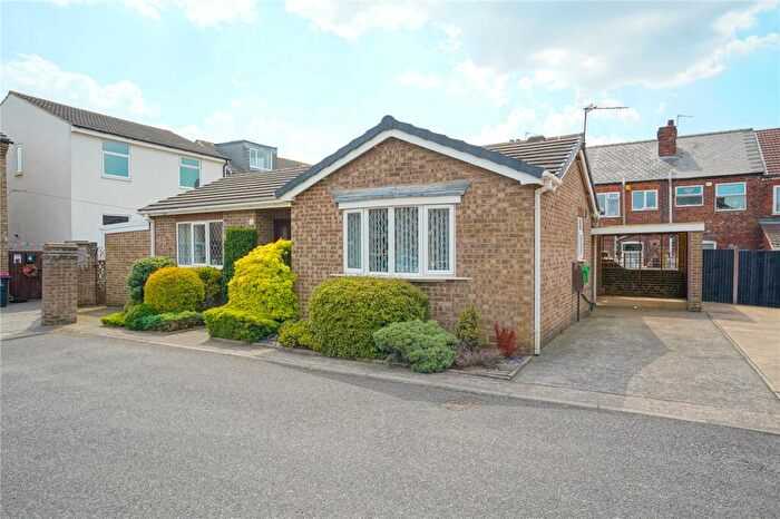 2 Bedroom Bungalow For Sale In Badsley Court, Rotherham, South Yorkshire, S65