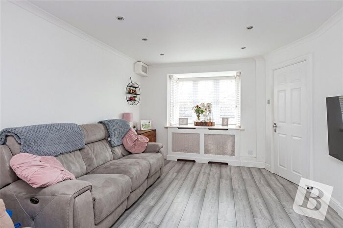 3 Bedroom End Of Terrace House For Sale In Betjeman Way, Ongar, Essex, CM5