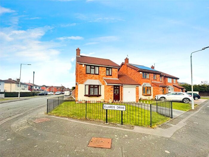 3 Bedroom Detached House For Sale In Ellards Drive, Wolverhampton, West Midlands, WV11