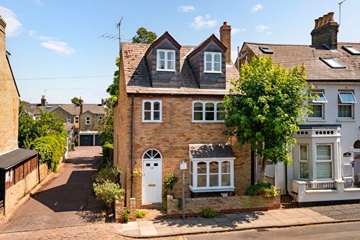 5 Bedroom Detached House For Sale In Abbey Road, Cambridge, CB5