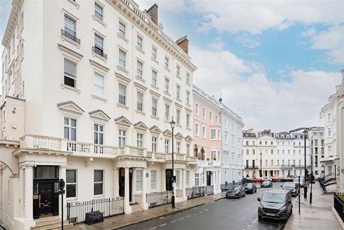 3 Bedroom Flat For Sale In Lyall Street, Belgravia ., SW1X