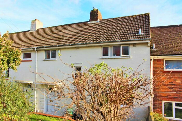 3 Bedroom Terraced House For Sale In Davey Drive Hollingdean, BN1