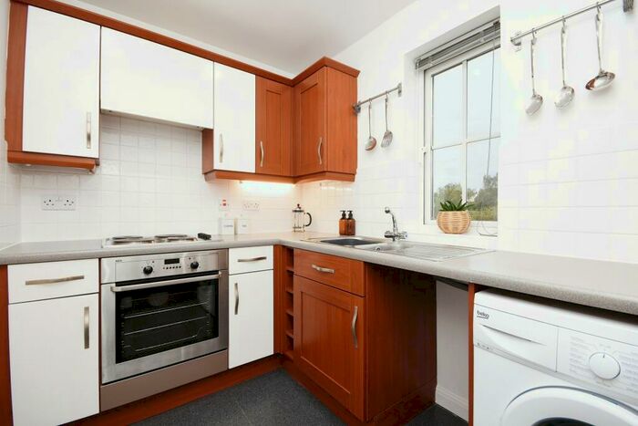 2 Bedroom Apartment To Rent In The Yard, Braintree, CM7