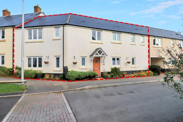 4 Bedroom Terraced House For Sale In Ladywell Meadows, Chulmleigh, Devon, EX18
