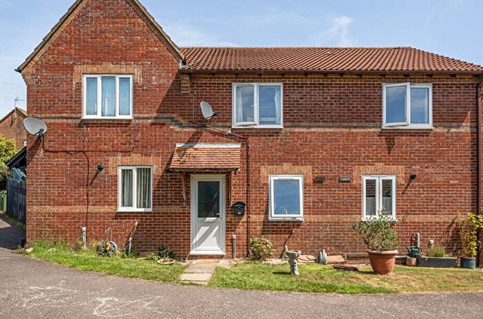 2 Bedroom Terraced House For Sale In Mount Pleasant Close, Lyminge, CT18