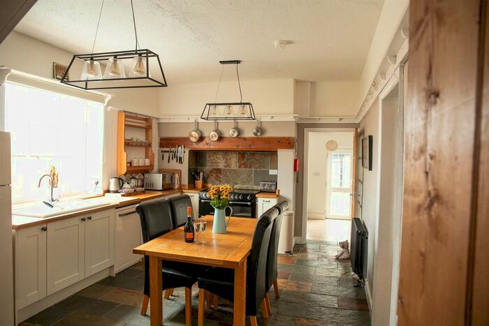 4 Bedroom Semi-Detached House For Sale In Main Street, Flixton, Scarborough, YO11