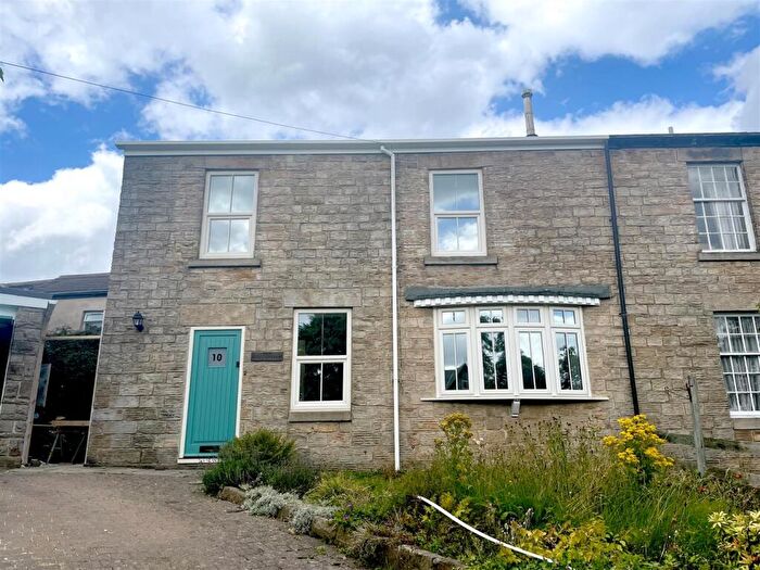 3 Bedroom Semi Detached House To Rent In Watt Lane, Crosspool, Sheffield, S10