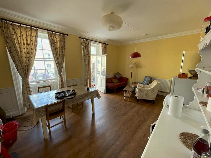 1 Bedroom Flat To Rent In Clifton Road, Clifton, Bristol, BS8