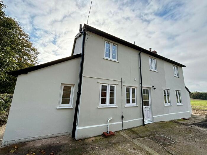 4 Bedroom Detached House To Rent In Compton Chamberlayne, Salisbury, SP3