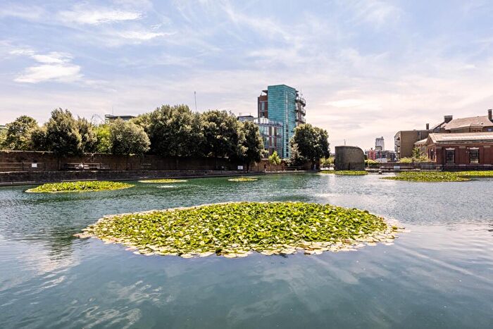 2 Bedroom Flat To Rent In Hermitage Waterside, Thomas More Street, London, E1W