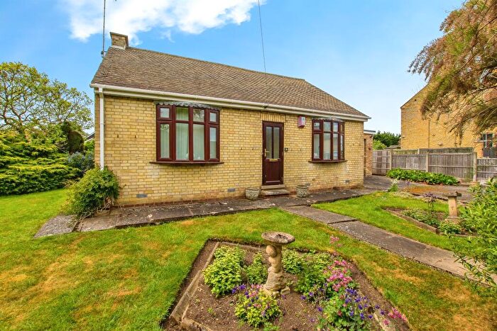 2 Bedroom Detached Bungalow For Sale In Guntons Road, Newborough, Peterborough, PE6